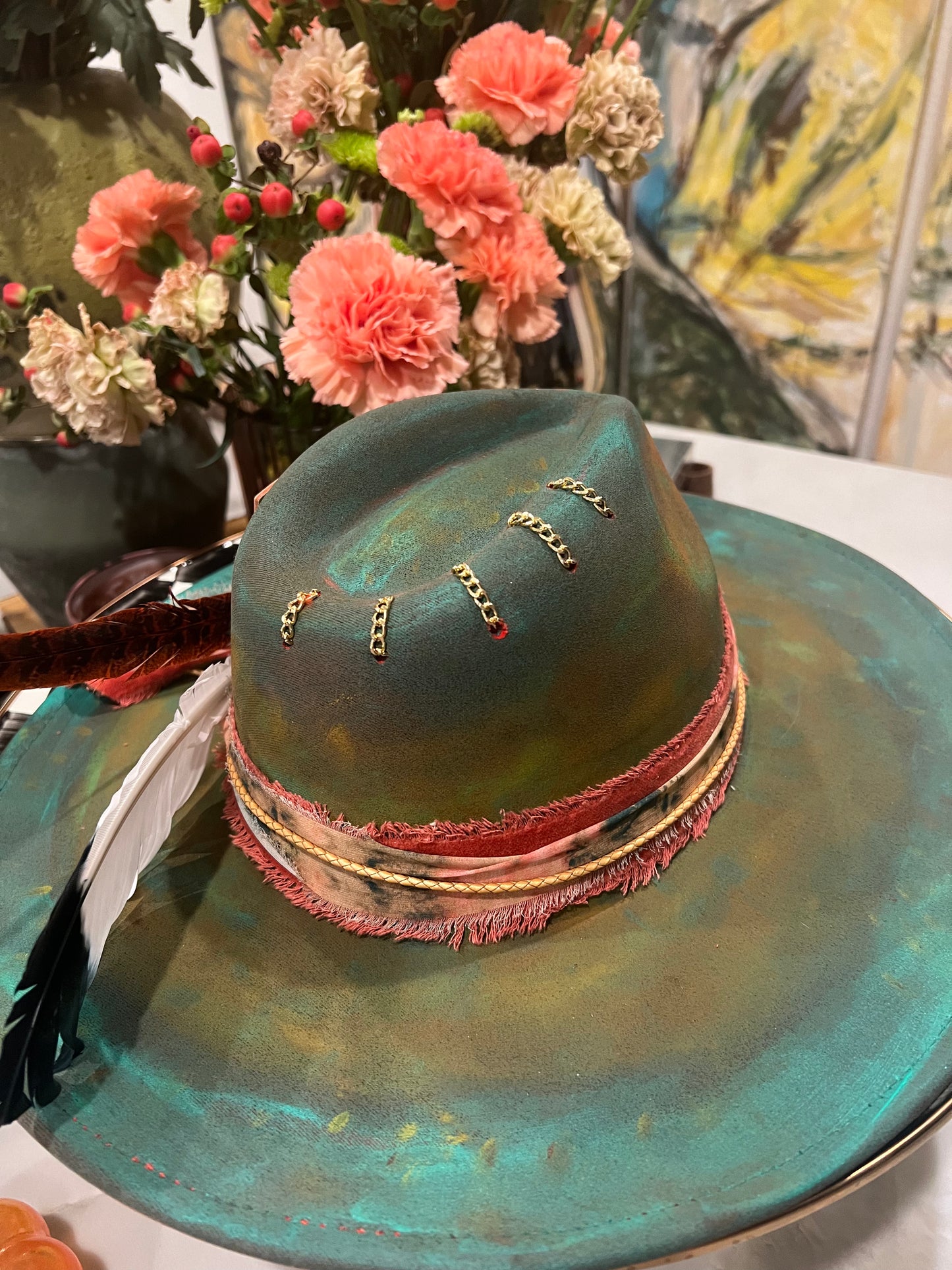 Roadrunner, Wide Brim