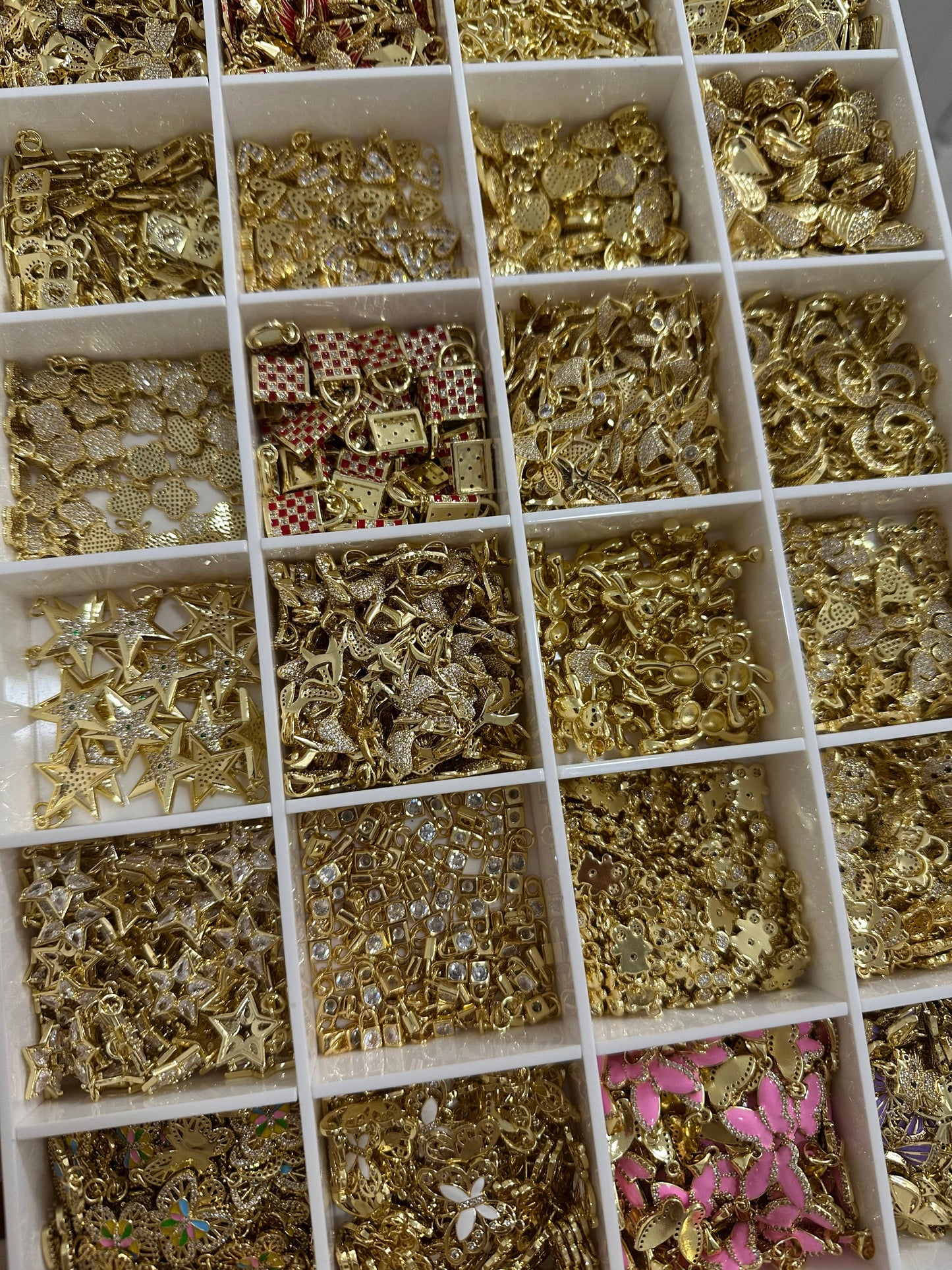 Basic Charm Bar Charms